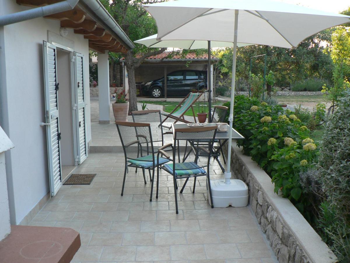 Apartments Gabri Mali Losinj Ngoại thất bức ảnh