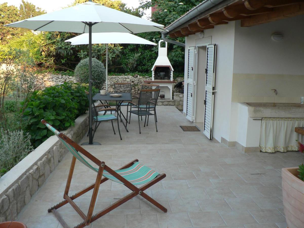 Apartments Gabri Mali Losinj Ngoại thất bức ảnh
