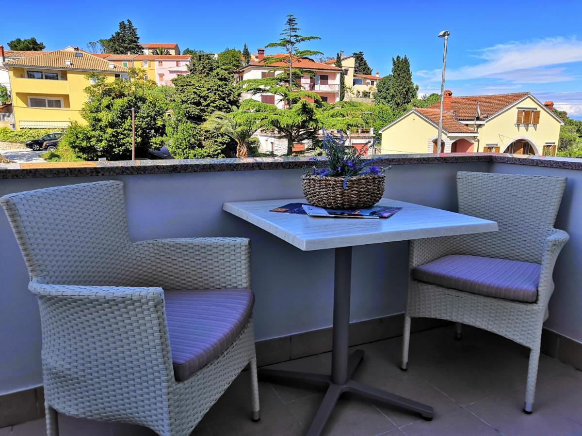 Apartments Gabri Mali Losinj Ngoại thất bức ảnh